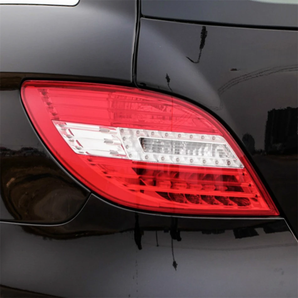 For Mercedes Benz R CLASS W521 2009 2010 2011 2012 2013 2014 2015 2016 2017 Car Accsesories Car Rear Taillight Shell Car Lights