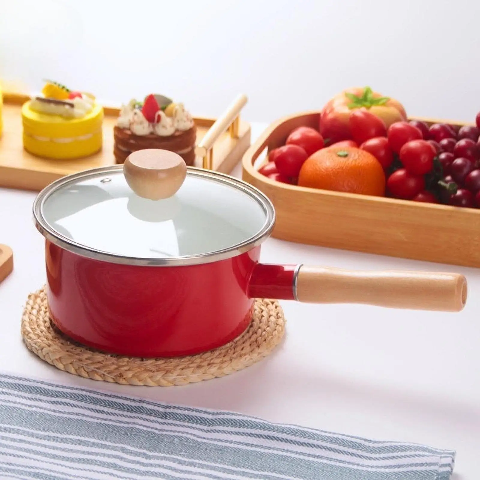 

Enamel Milk Pot, Multipurpose, with Lid, Cookware, Saucepan, Cooking Tool Butter Warmer Pan for Hotel Home Restaurant, Camping