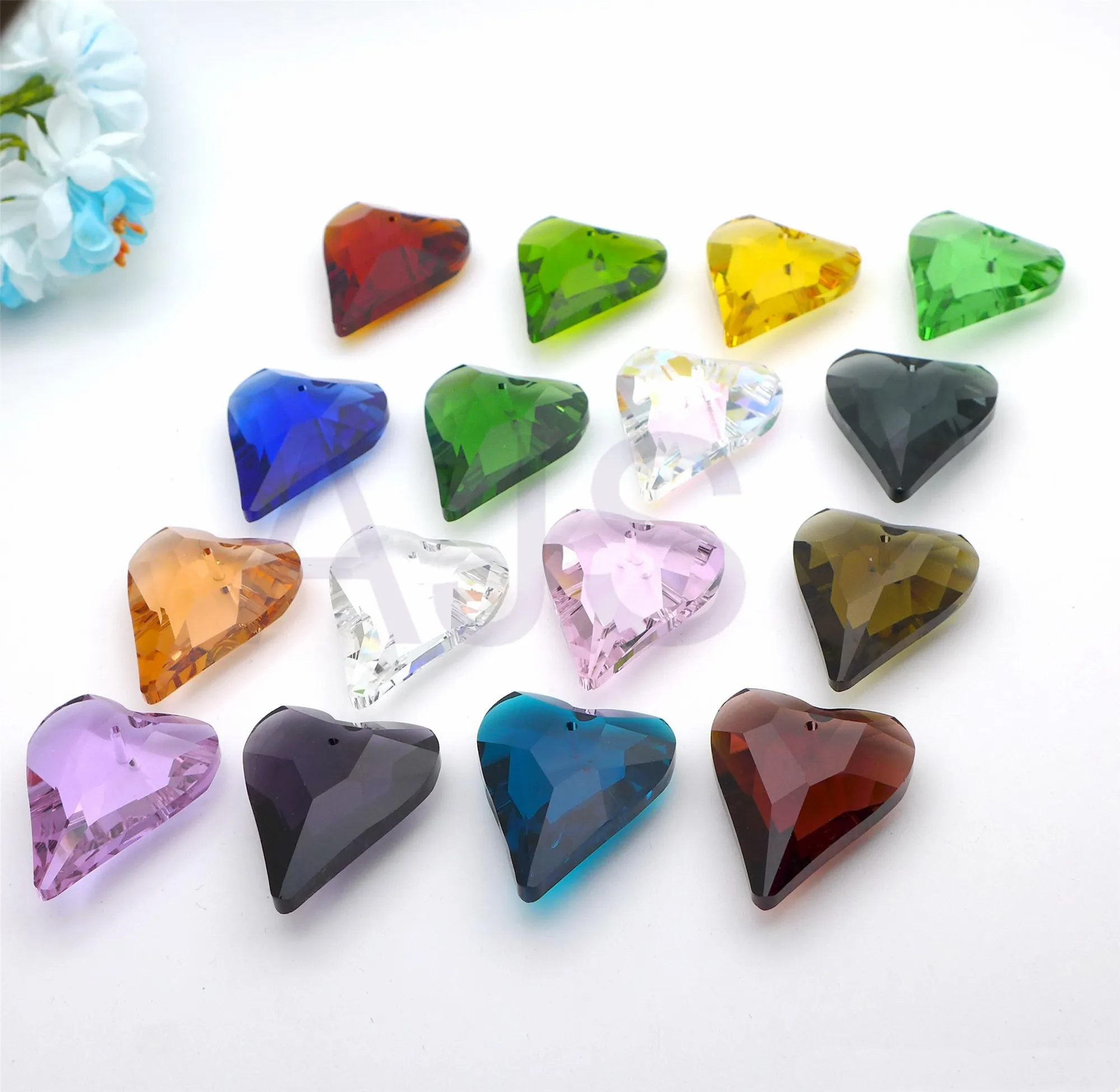 6pcs 38*32MM Crystal Faceted Heart Love Shape Pendants Charms Women Necklace Suncatcher for Jewelry Natural ColorS  DIY