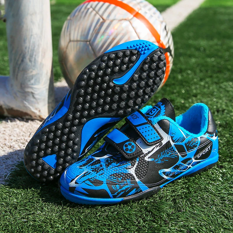 

Children's Velcro Classic Stud Cotton Shoes Soccer Shoes