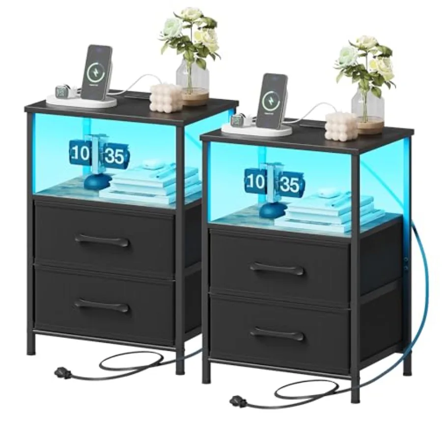 

Комплект из 2 прикроватных тумбочек с зарядной станцией и LED-подсветкой, тканевыми ящиками и открытой полкой, черные, для спальни