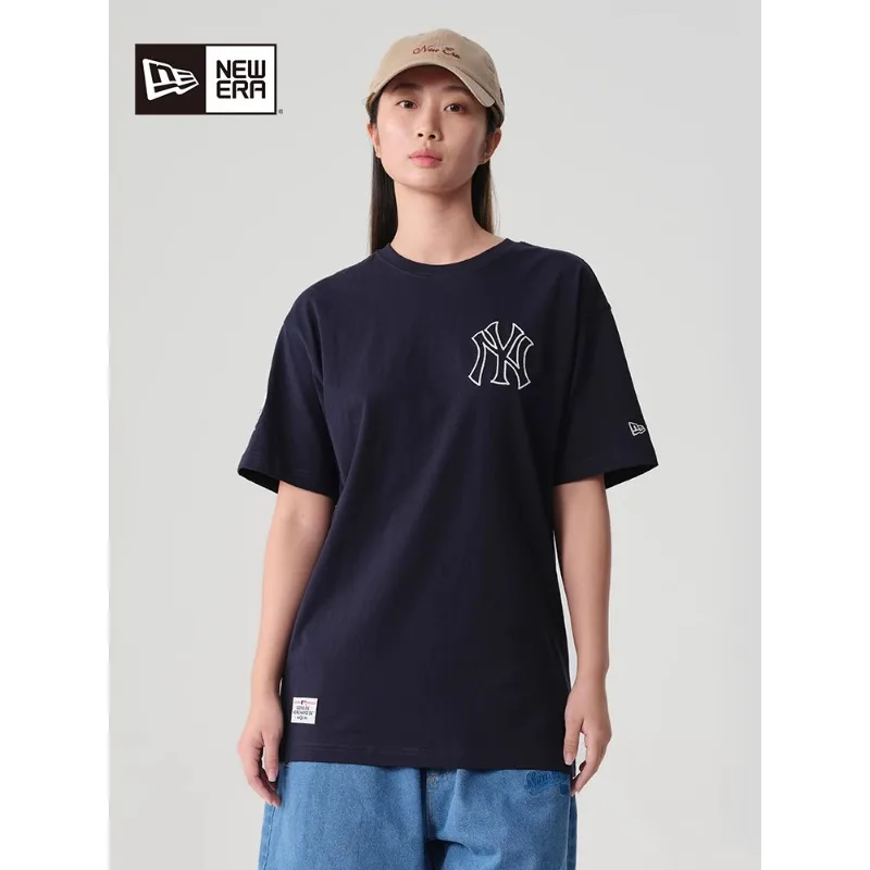 تي شيرت New Era Mlb مطبوع عليه حروف برقبة دائرية وأكمام قصيرة، نفس النمط للرجال والنساء، أزرق