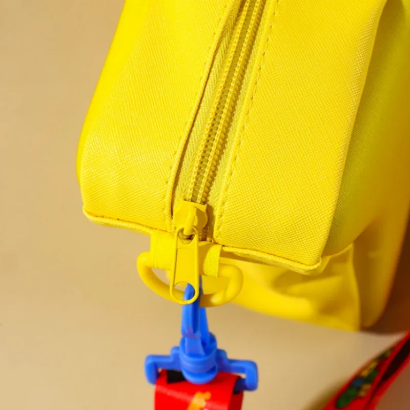 New Super Mario Yellow Big Eye Star Backpack Girl Fashion Bag Student Crossbody Bag Anime Peripheral Backpack Kid Christmas Gift