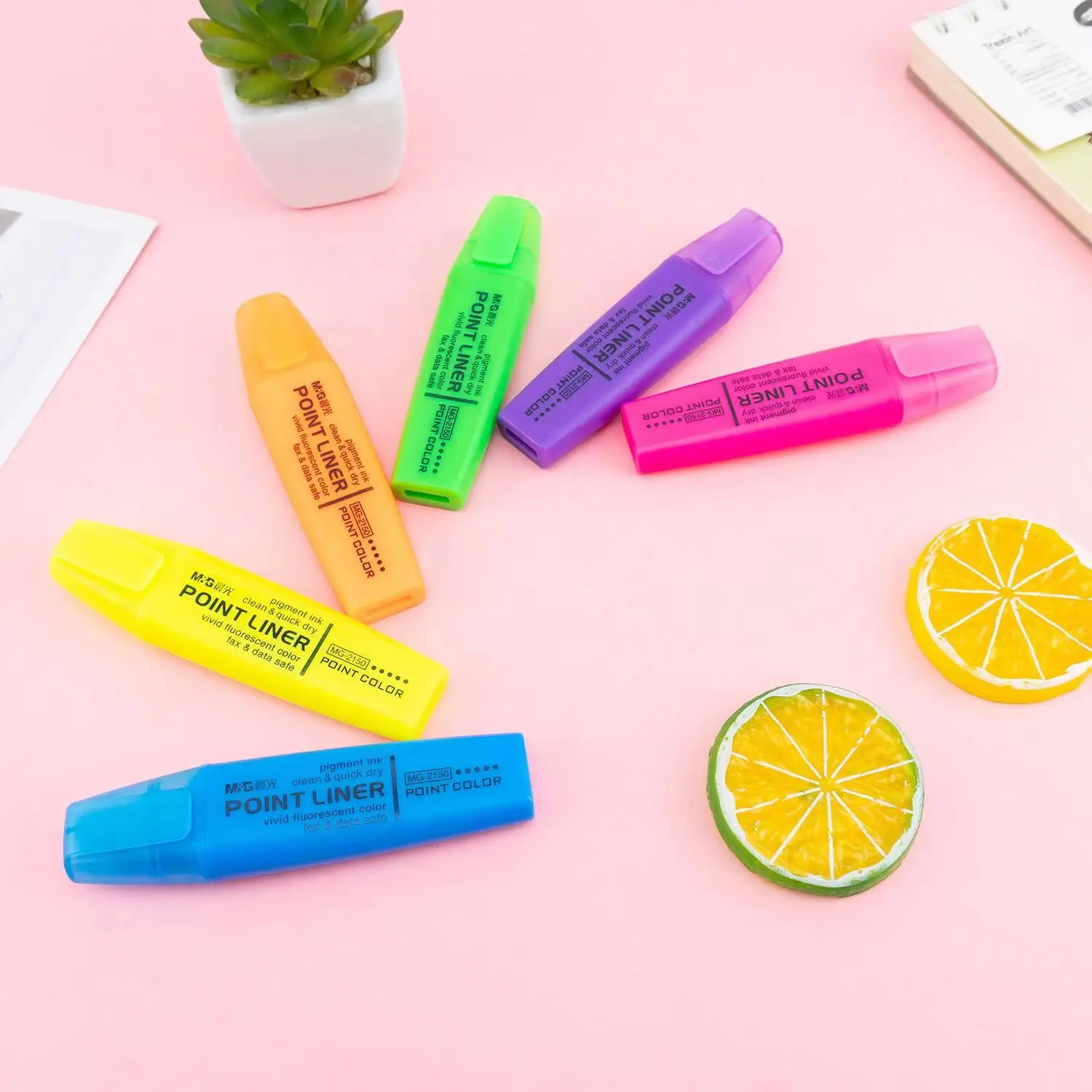 2PCS High-Capacity Yellow Highlighter with Bright Fluorescent Color for Note-taking