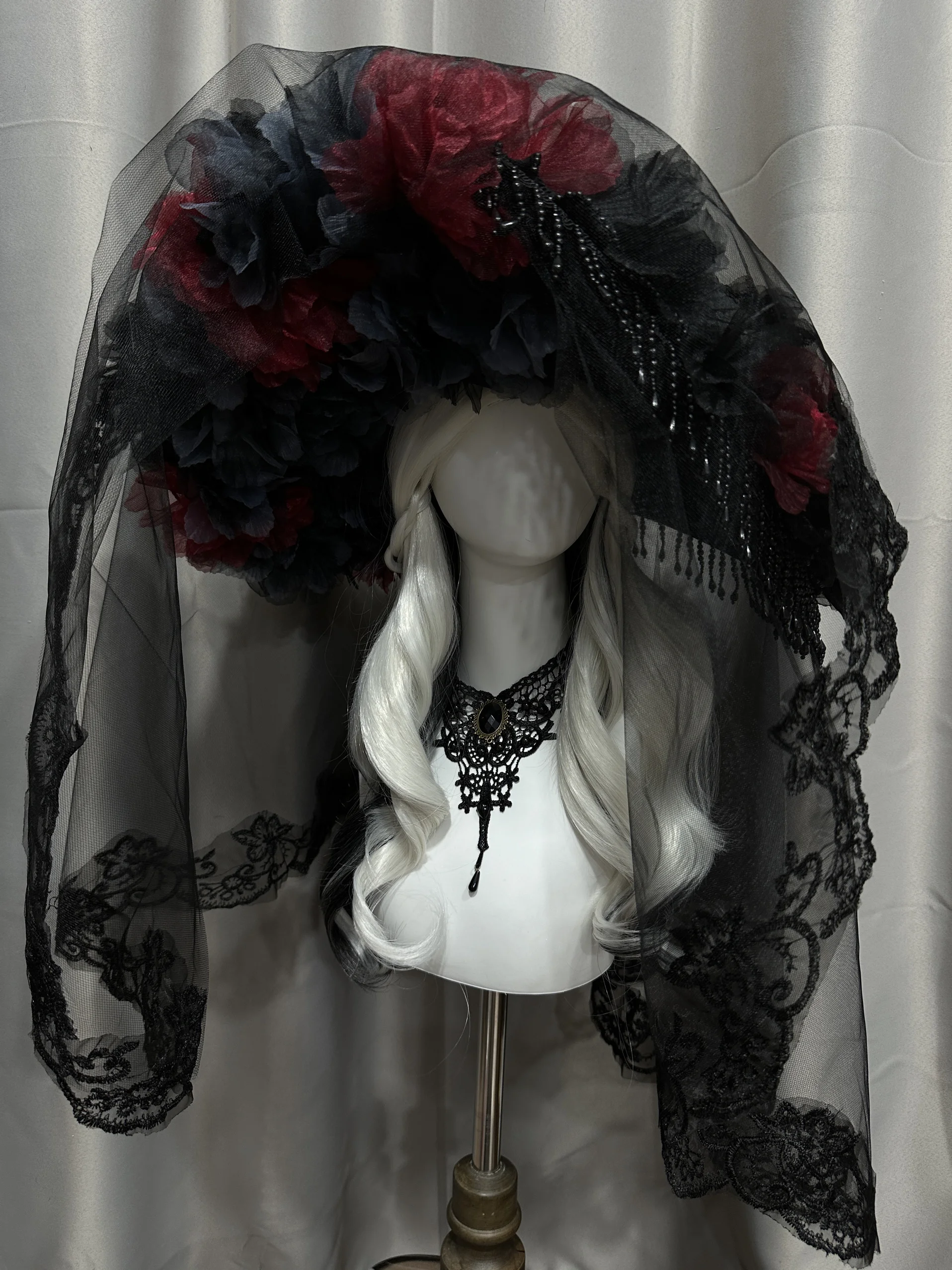 chapeau-gothique-lolita-avec-pompon-black-widow-grand-voile-noir-et-casquette-rouge-pour-mariage-et-accessoires-de-costume-style-romantique-sombre