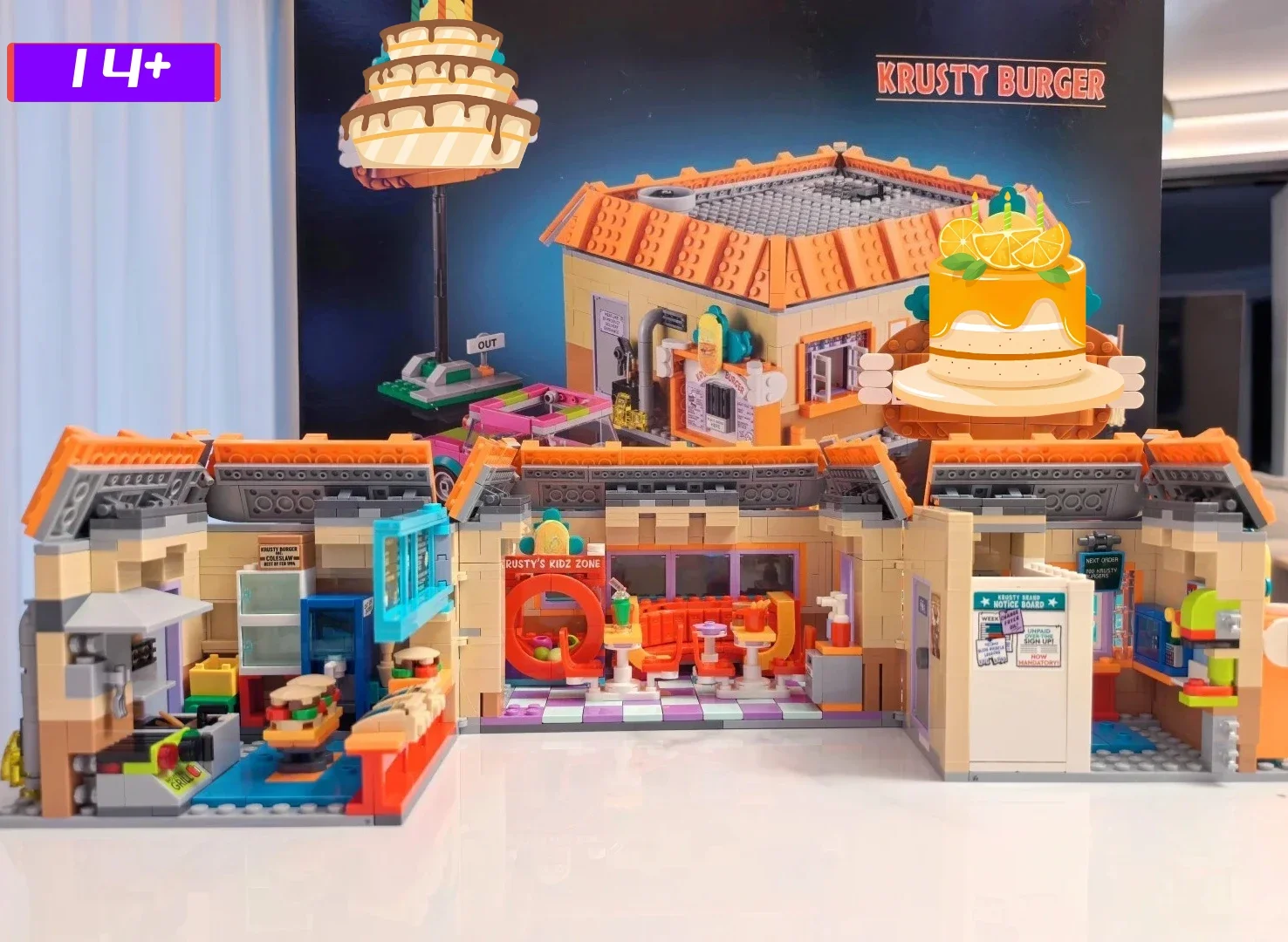 

2026 MOC 10352 Burger Restaurant Model City Street View Creative Ideas Building Blocks Set Toy for Children Gifts Blocks 1635Pcs