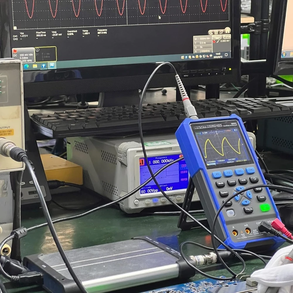 Handheld Digital Os…