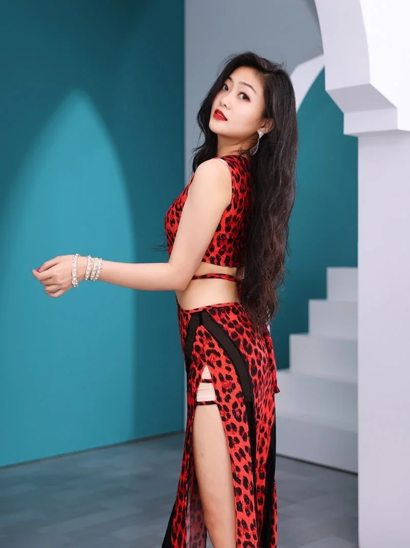 Ensemble de vêtements d'entraînement de danse du ventre pour femmes débutantes, robe de danse orientale, Sexy, motif léopard, nouvelle collection 2024