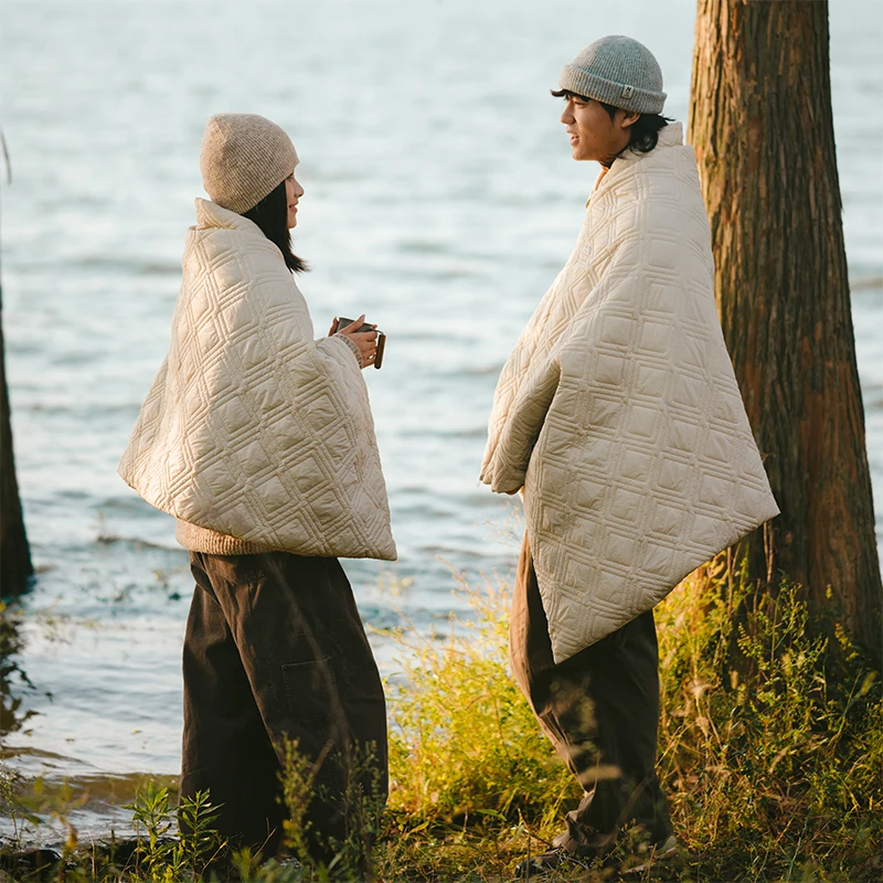 yZ[zNaturehike USB dMѕz~LvۉړIT[}V[Q܃Ci[ CNK2450PJ015