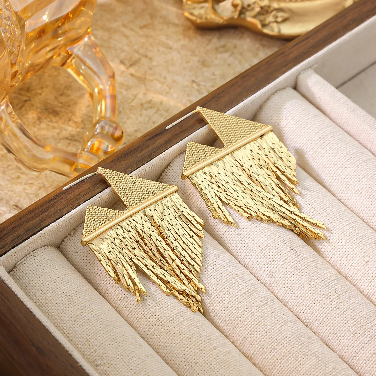 New Chain Tassel Niche Metal Rhombus Triangle 925 Needle Stud Earrings