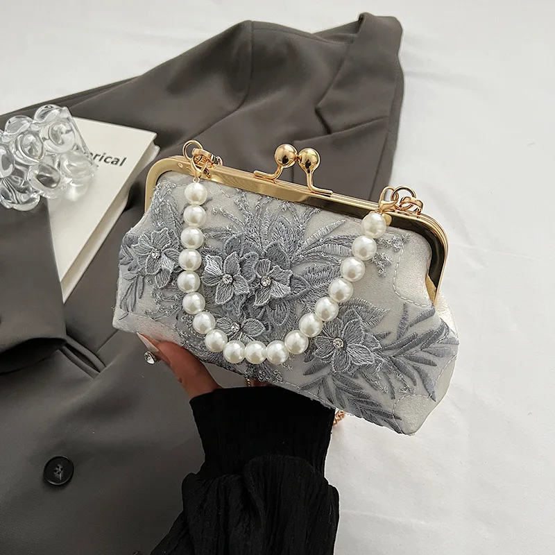 Fashion Elegant Silver Gray Clutch Fine Handmade Flower Embroidery Evening Bag For Women Summer Handbag Prom Party Shoulder Bags