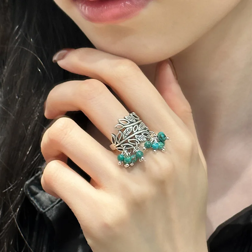 Silver New Retro Zircon Wreath Ring for Women, New Chinese Retro, Aged, Leaf Hollow, Adjustable Women's Jewelry