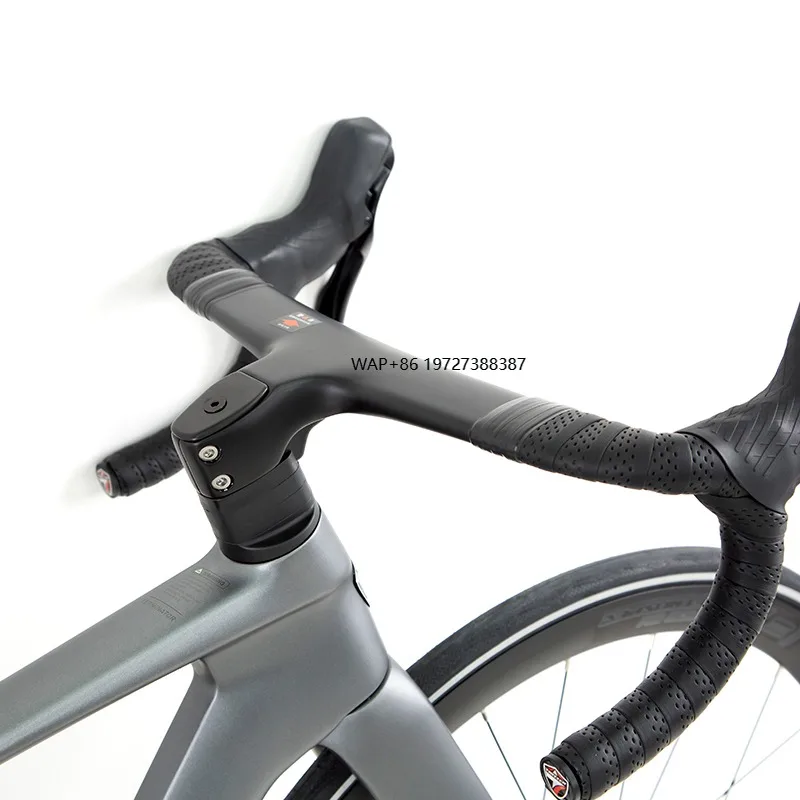 

Twitter R10pro-Discrete Carbon Fiber Road Bike 700C High Modulus Wheel Top TX-24 Speed Racing Ordinary Hydraulic Disc Brakes