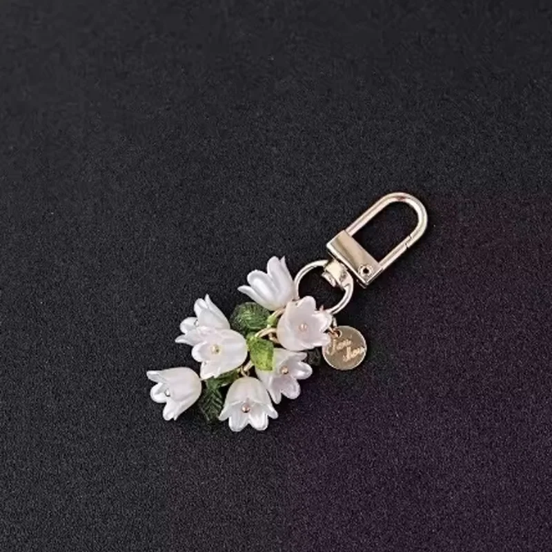 حقيبة سلسلة المفاتيح قلادة زهور الزنبق الملونة الوردي الأبيض الأزرق الأخضر قلادة لطيف للرجل امرأة هدية