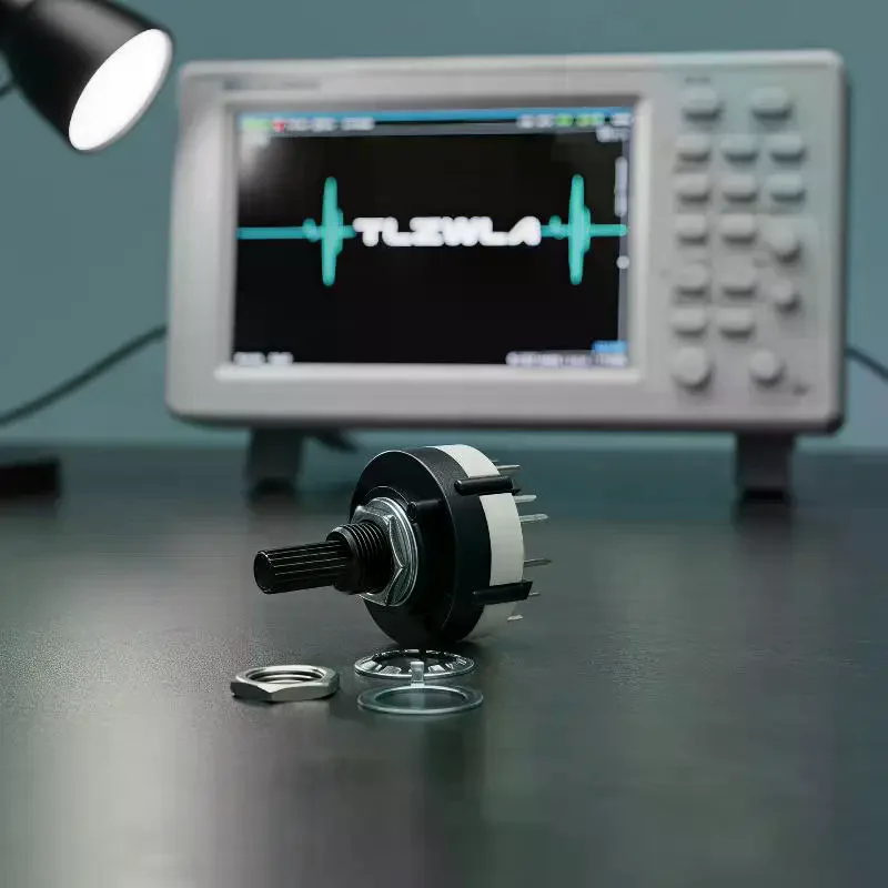 RS26 1/2/3/4 Pole Position 3/4/6/12 Selectable Band Rotary Channel Selector Switch Single Deck Rotary Switch Band Selector