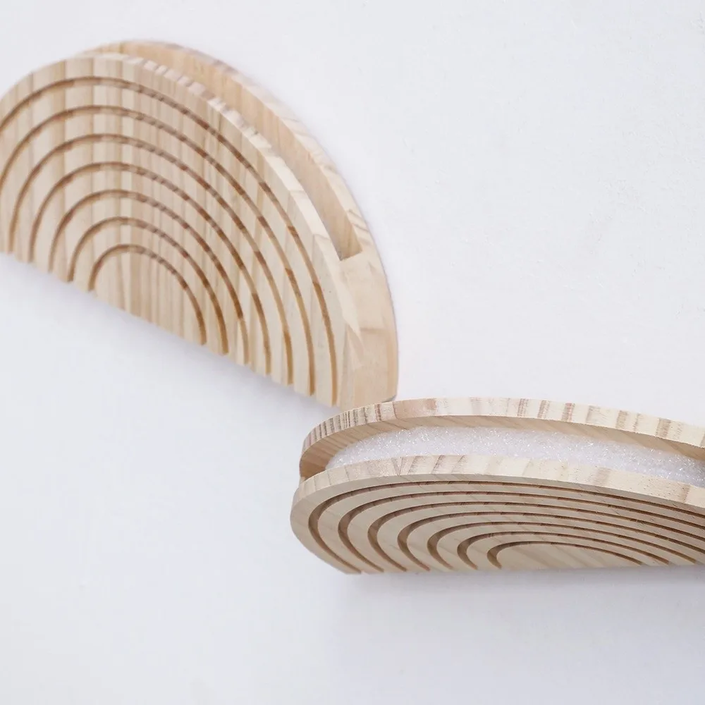 

Rustic Wooden Wall-mounted Flower Rack Minimalist Handmade Semicircle Wall Planter with Foam Flower Holder Bedroom