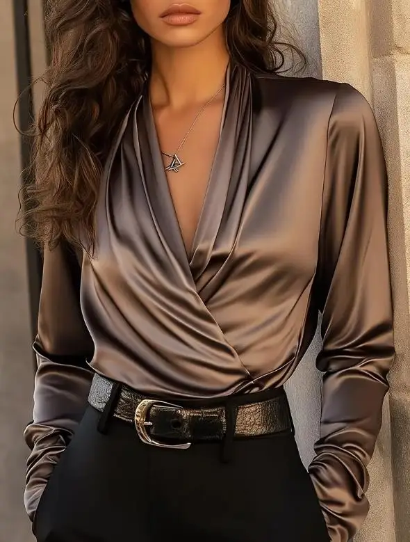 

New high-end professional temperament satin V-neck design multifunctional women's top for autumn 2025