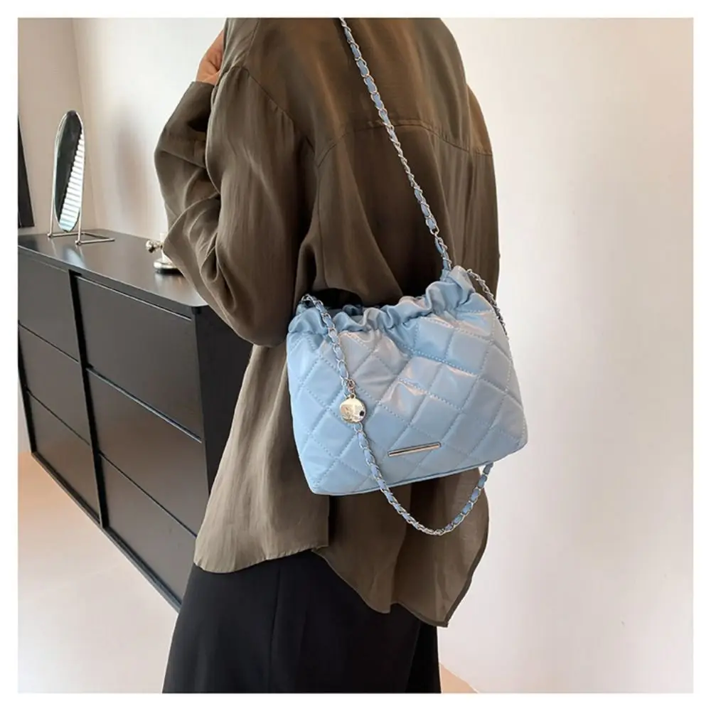 Rhombic Chain Bag Fashion Small Soft Leather Bucket Bag Lightwear Drawstring Bag Ladies Girl