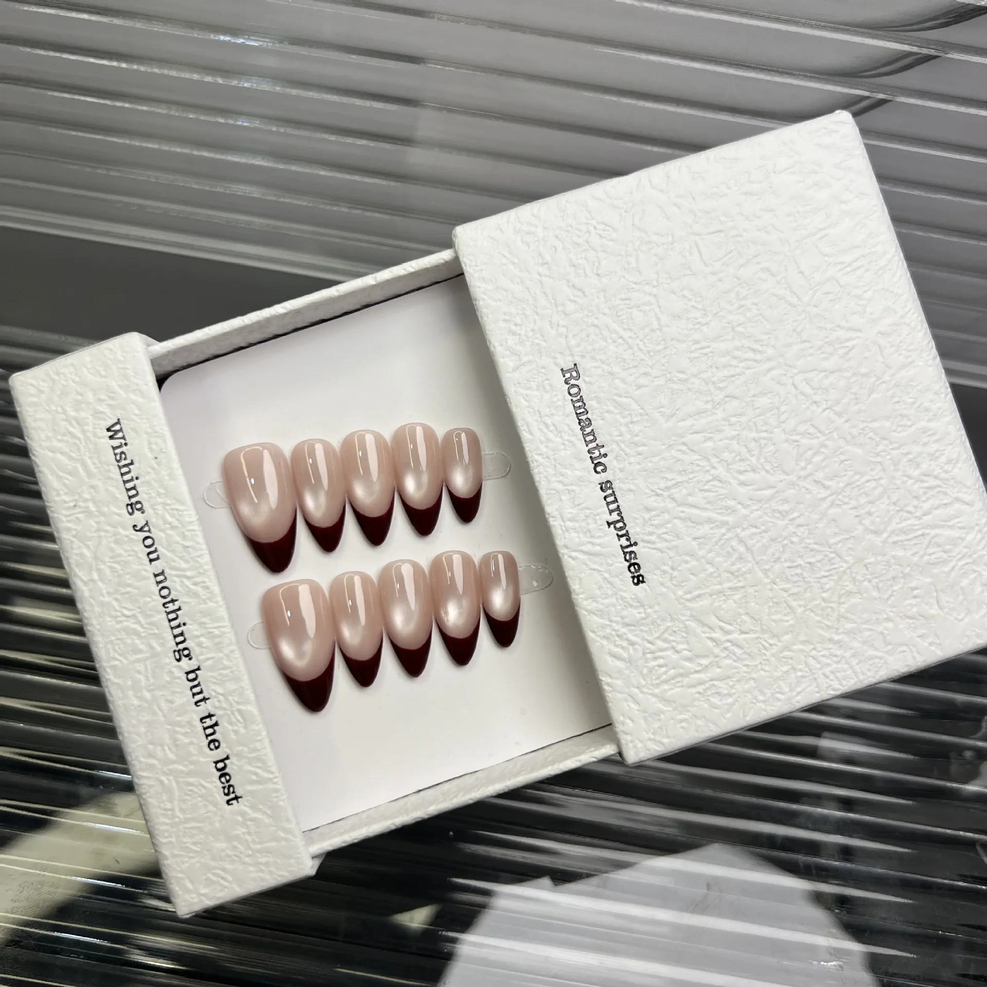 

10pcs Red Handmade Nails French Gradient Nude Cat Eye Sparkle Press on Nail Almond Full Cover Nail Tips for Women&Girl Fake Nail