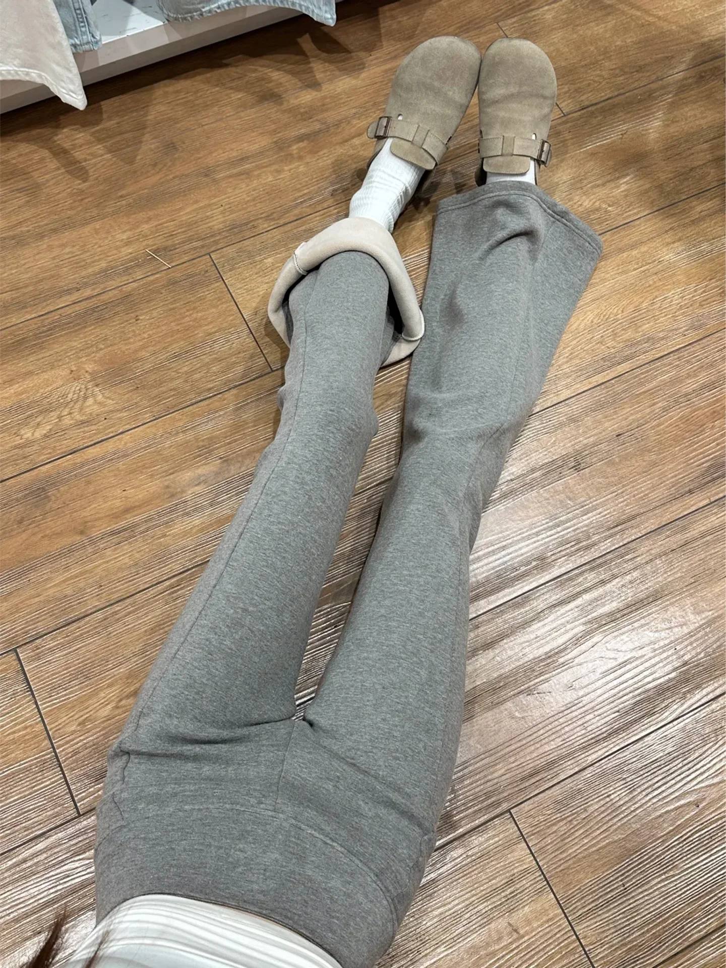 ey Bell Bot Yoga Pants Women's Casual American Sle Low Waist Micro Flared Sports Pants Autumn 2025 New Slimming