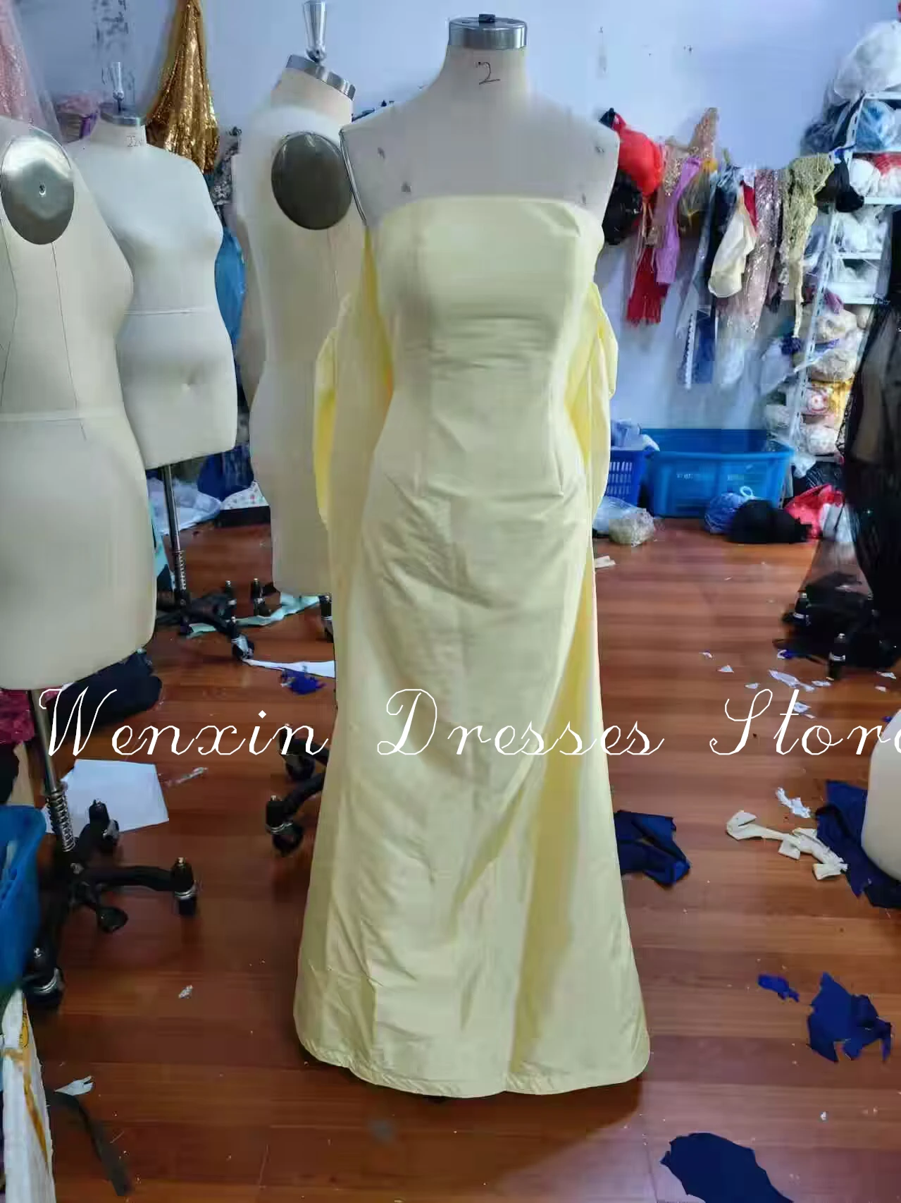 Formal Yellow Straight Strapless Detachable Sleeve Chiffon Evening Dress Sweep Train Puff sleeves Open Back Celebrity Gowns 2024