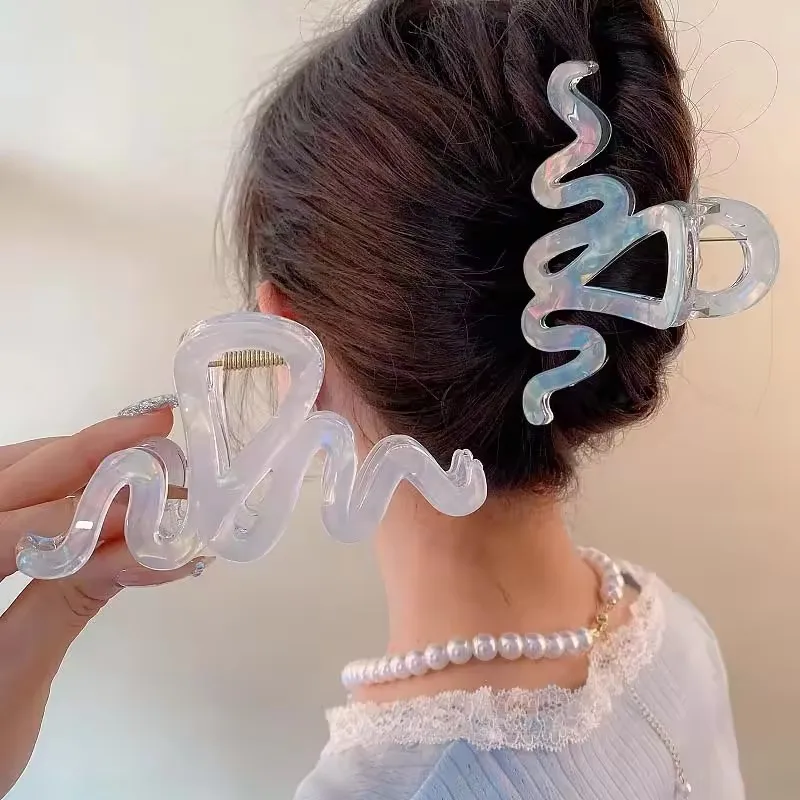 

Новые модные заколки для волос из ацетата в желейных цветах, волнистые, для женщин, корейские, разноцветные, большие, геометрические, аксессуары для волос.