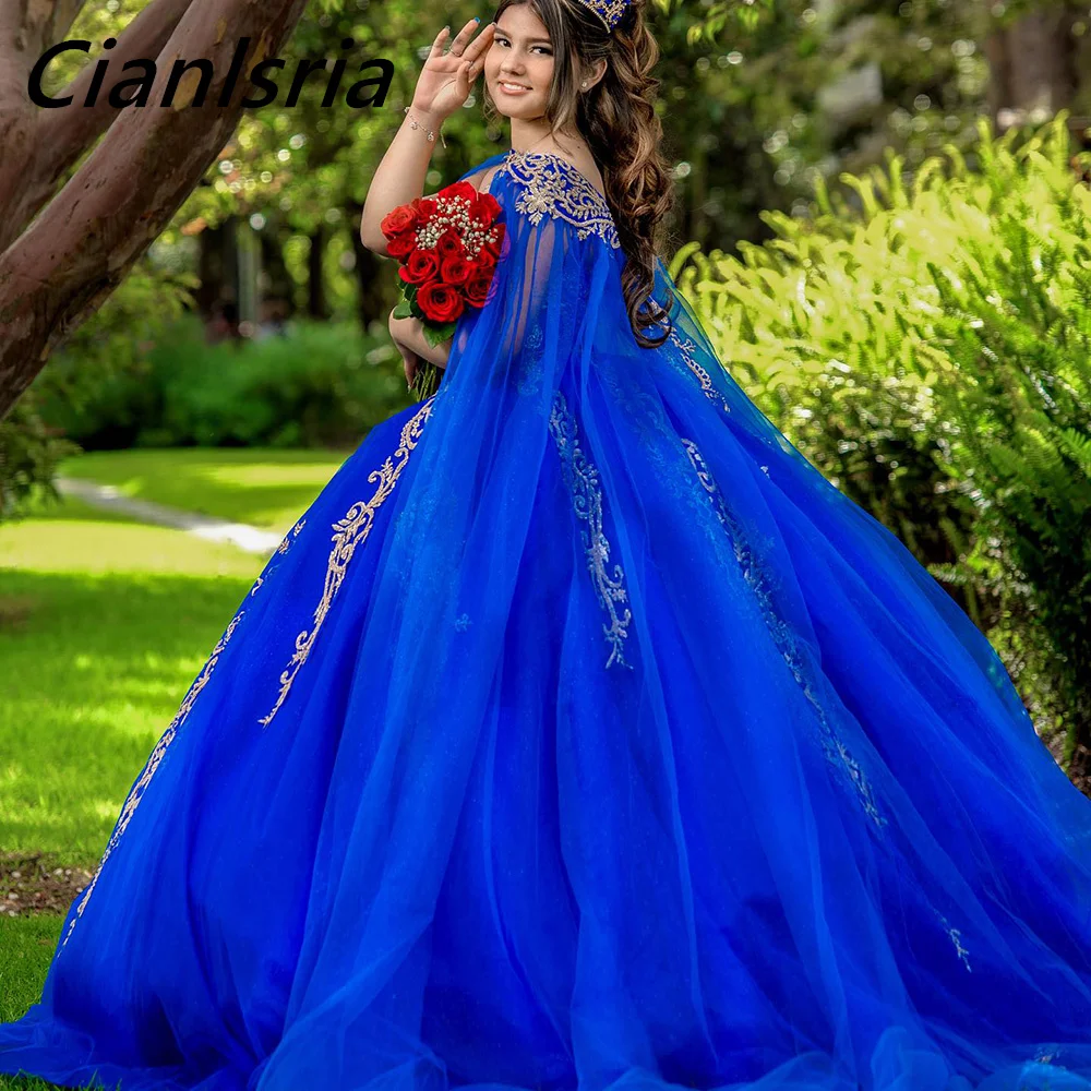 Vestido De baile De quinceañera con cuentas y lentejuelas, azul real, con capa, apliques dorados, corsé De encaje, 15 Años