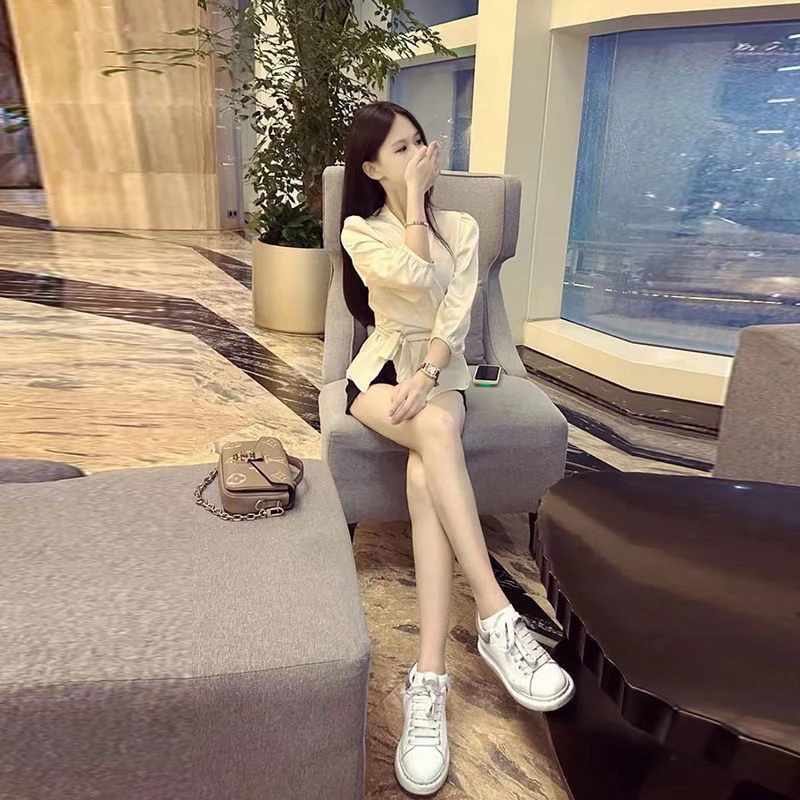 

Silk Satin Wrap Belt V-Neck Women's Shirt Slimming Design Spring Summer Fashionable Office Style Long Sleeve Regular Length