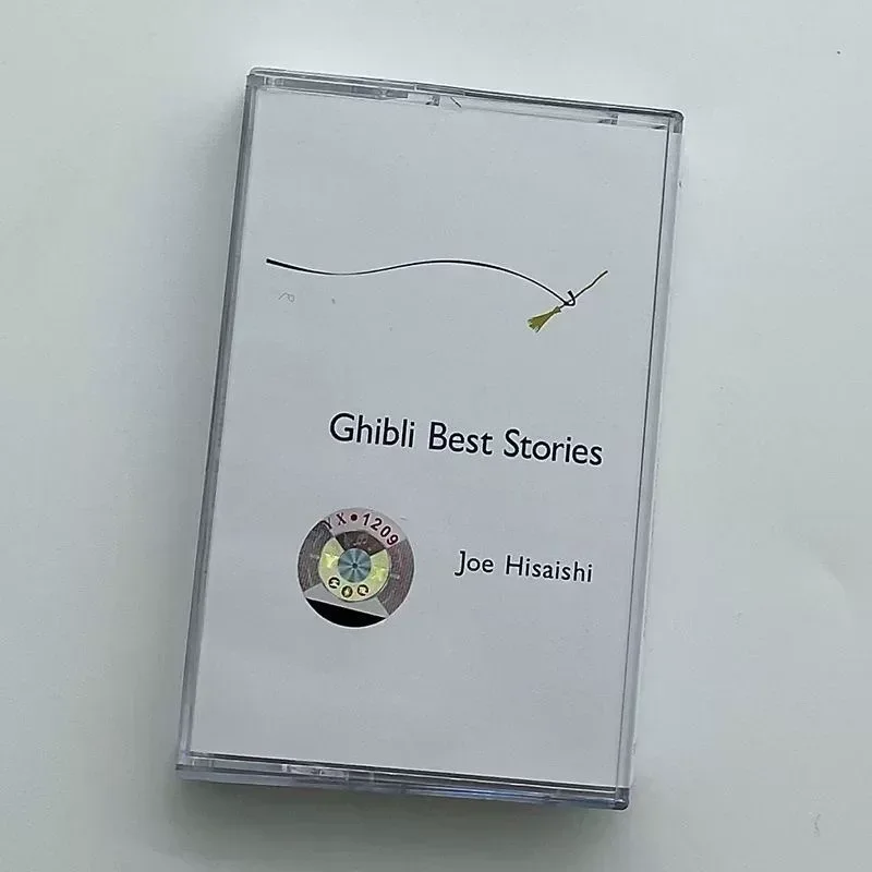Cassettes de la collection musicale Ghibli Classic Story par Hisaishi, musique légère pour piano et animation, seize chansons, neuves et scellées.