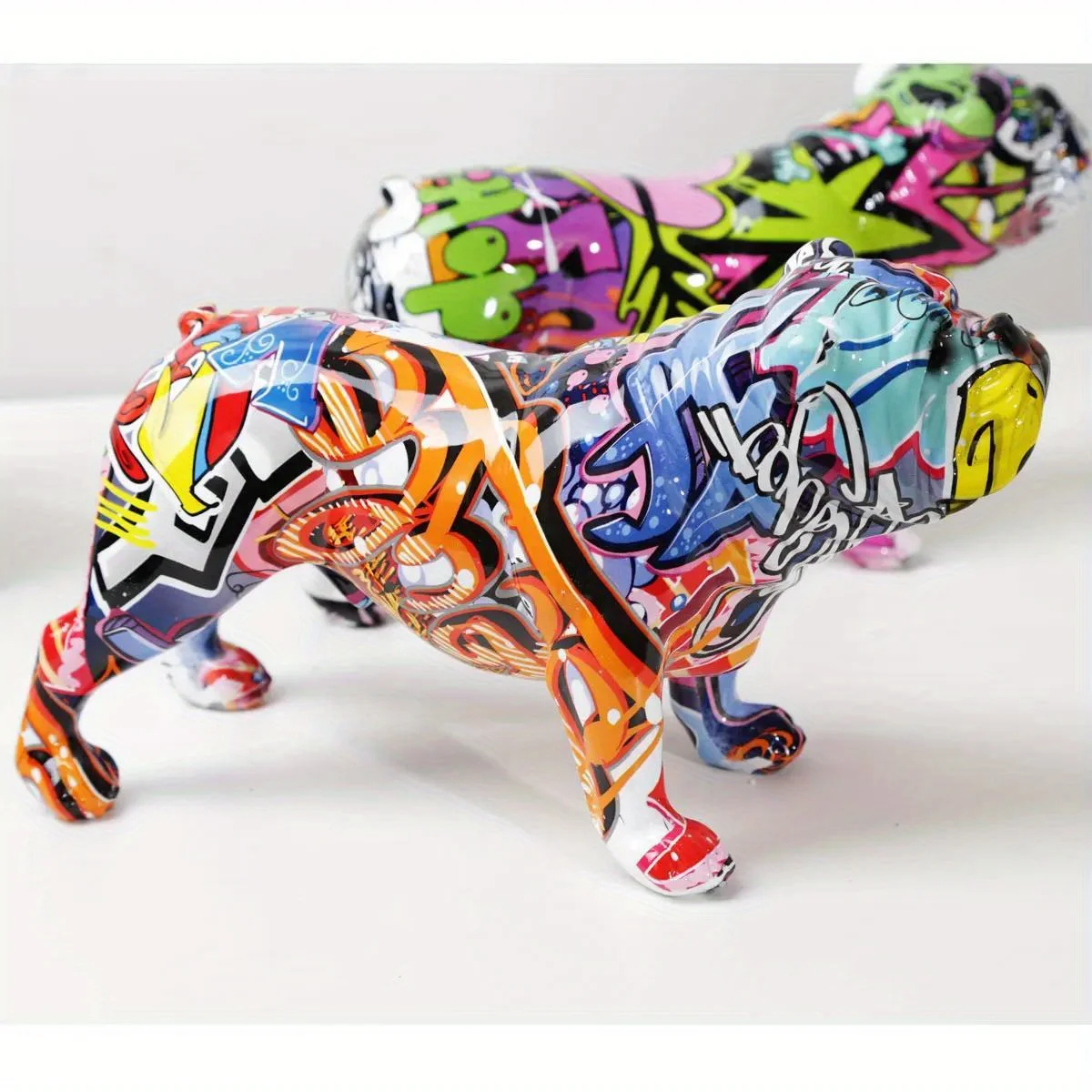 

Creativity Bulldog Wholesale Graffiti Water Transfer Office Resin Kit Ornaments Printing Resin Bulldog Home Decor Modern Crafts