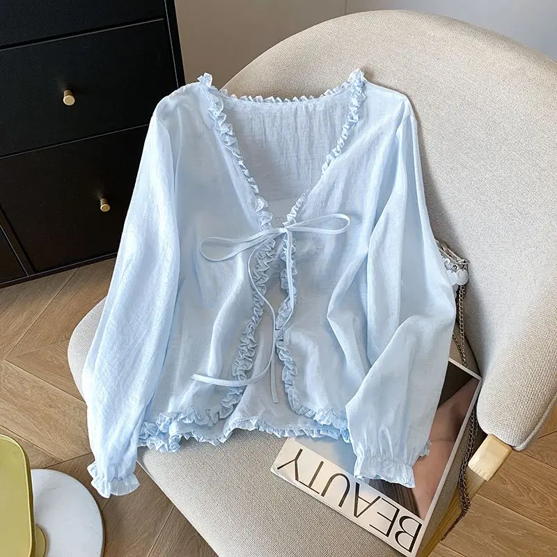 2026 Summer New French Retro Style Fungus Edge Lace-up Shirt for Women