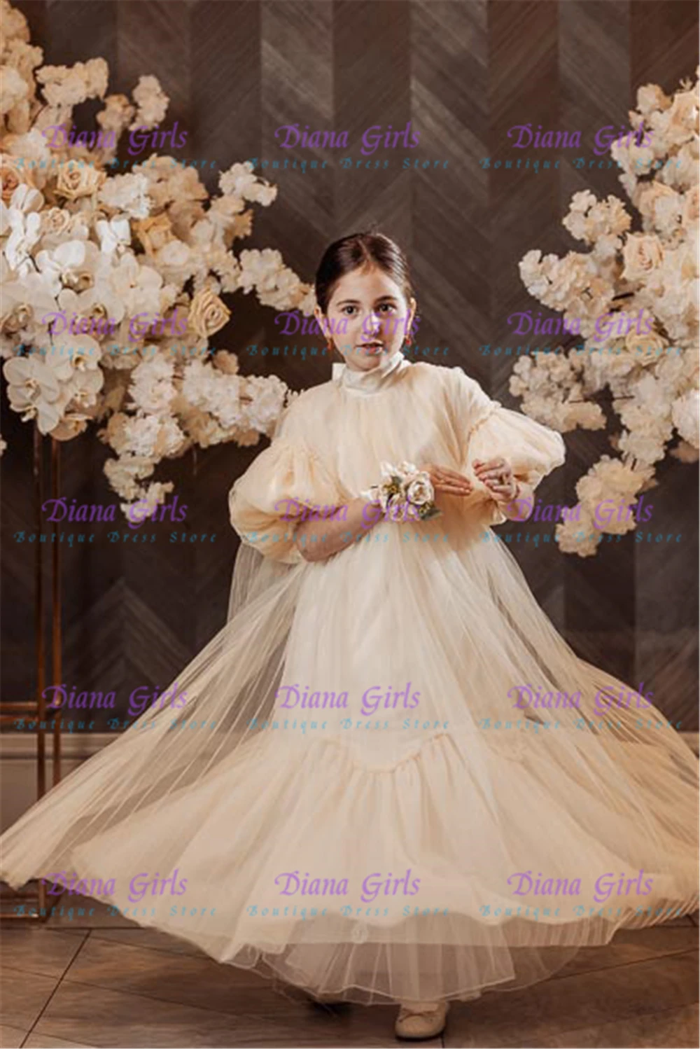 Elegant Quality Ivory Tulle Fluffy Flower Girl Dress High Waist for Little Girls Birthday Party Ball Baptism Evening Gowns
