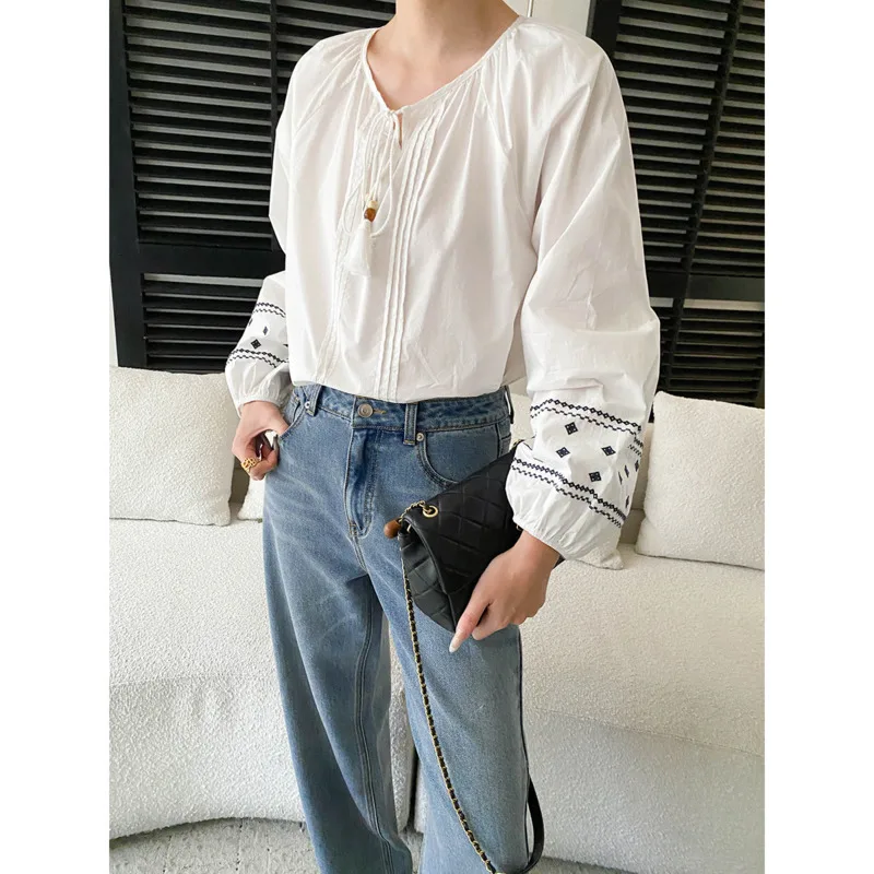 

Spring Embroidery Lantern Sleeve Blouses Women Round Neck Tie-up Shirts Cotton Pleated Tops