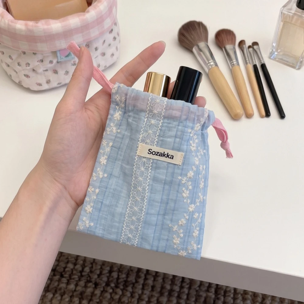 Cosmetic Organizer Storage Drawstring Bag for Women Portable Travel Storage Pouch 1pcs Flower Embroidery Cute Makeup Bag