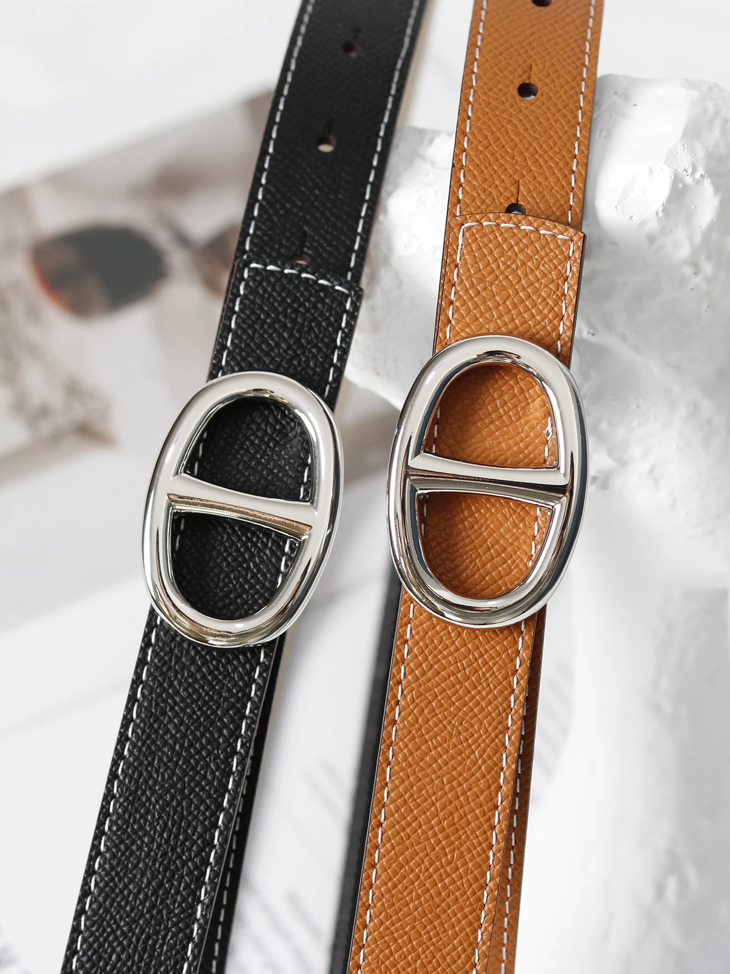 両面レザーベルト-レディース-カジュアル-ファッショナブル-ジーンズ-ウエストベルト-多用途-シンプル-装飾的な滑らかな表面-合金バックル