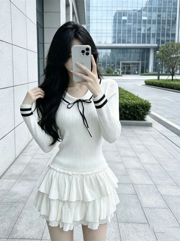 Early Autumn Sweet School Style Women's Long Sleeve Two-Piece Set White Cake Skirt  Neck Slim Fit Fashionable Ensemble