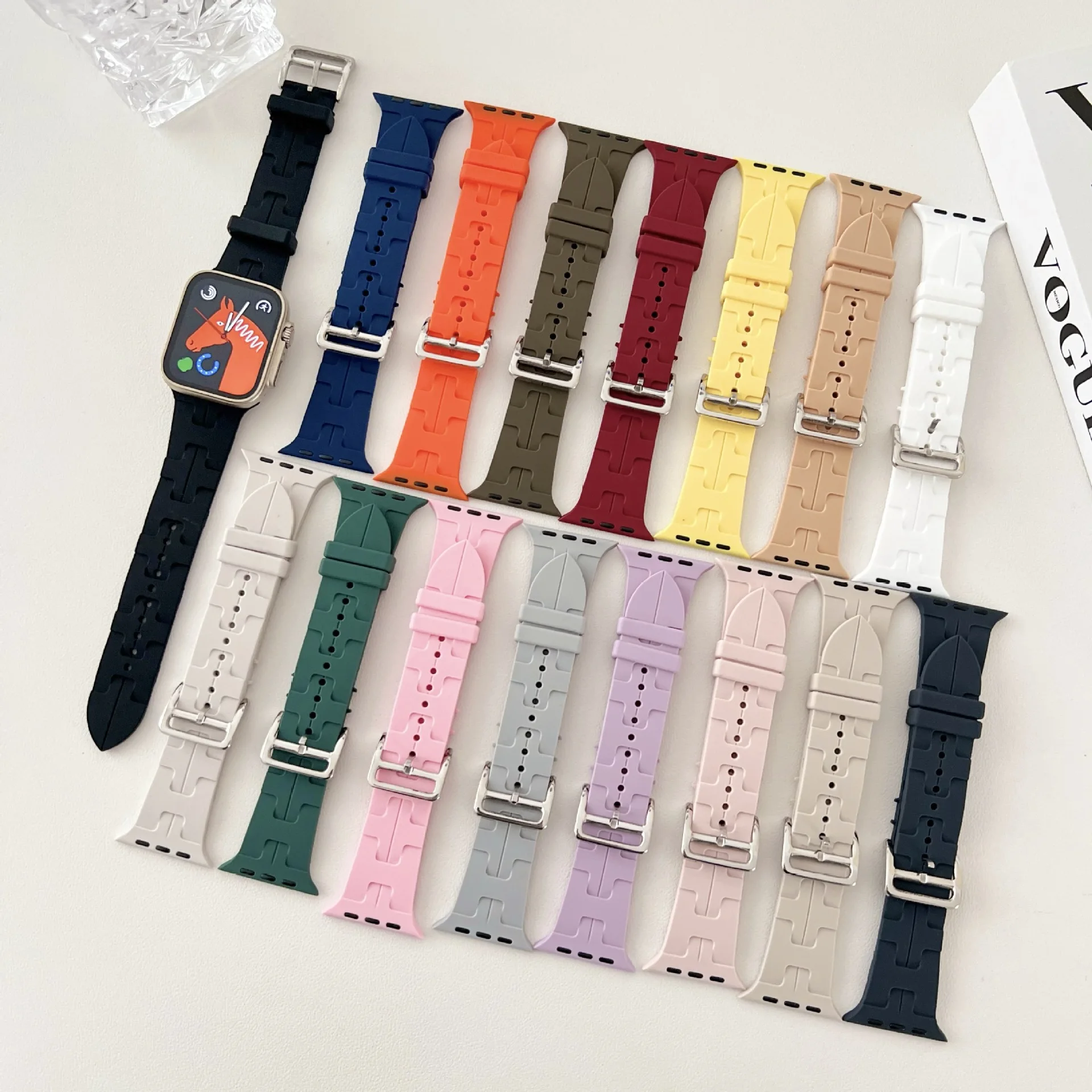 Silicone Soft Strap For Apple Watch 9 Ultra 2 49mm Series 9 8 7 45mm 41mm Sport Rubber Band For iWatch 6 5 4 se 44 42mm Bracelet