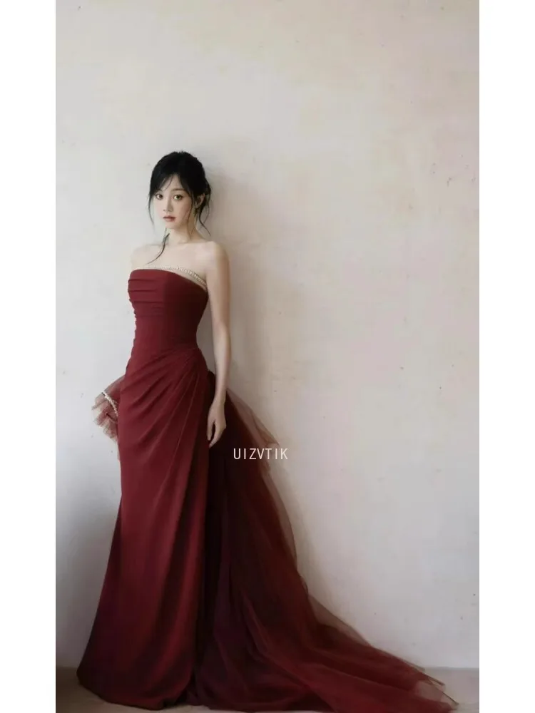فساتين سهرة بدون حمالات باللون الأحمر الخمري للنساء حورية البحر الفاخرة الخفيفة مع ذيل تول لحفلات الزفاف فستان أنيق للمناسبات الرسمية