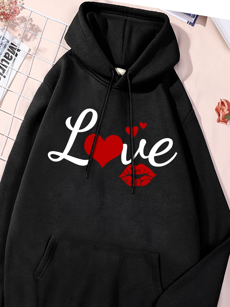 

Love Lip Printed womens Hoodies Vintage Causal Sweatshirts Fashion Versatile Pocket Sportwear Classic Machine Washable Clothes