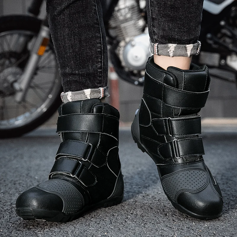 أحذية ركوب الدراجات النارية الواقية الاحترافية للرجال أحذية ركوب الدراجات النارية الجديدة المريحة والمقاومة للاهتراء في الفصول الأربعة