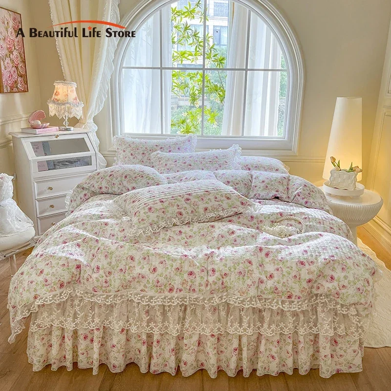 Korean Floral Lace Ruffles Soft Seersucker Bedding Set Bed Skirt Bedspread Quilt Cover French Vintage Lace Princess Bed Set 4Pcs