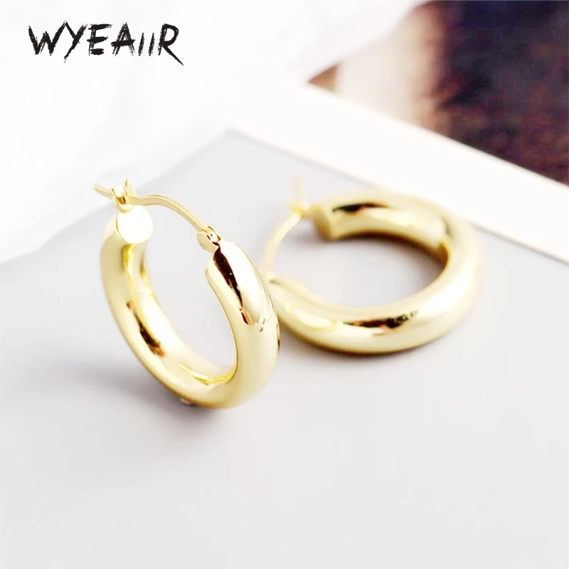 WYEAIIR 925 Sterling Silver Shiny Geometric Semicircle Fine Jewelry Luxury Female Earrings