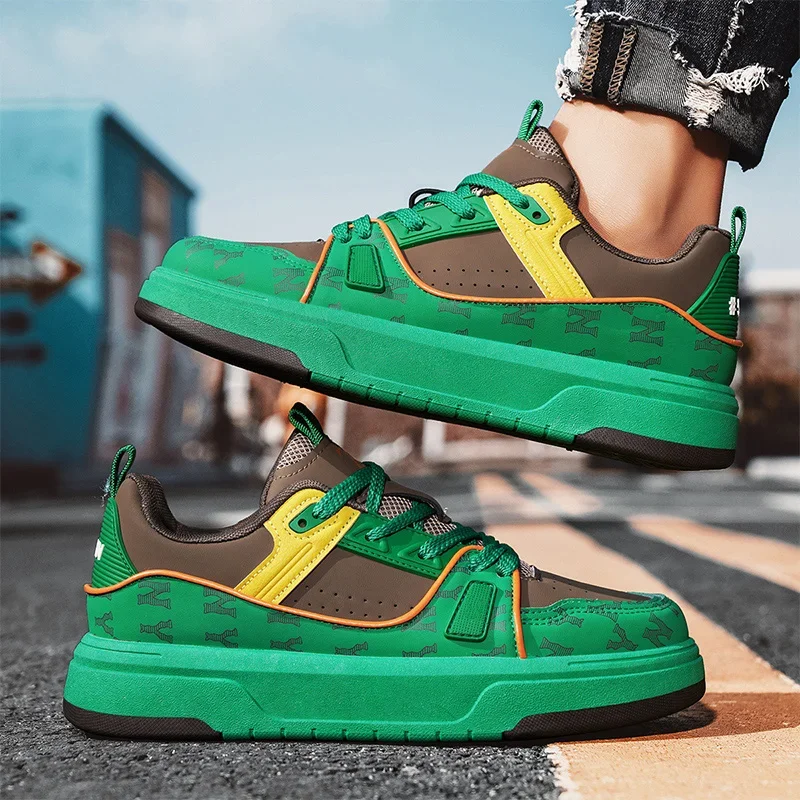 

Pop New Brand Sneakers Men's Leather Skateboard Shoes Patchwork Lace-Up Men Designer Shoes Comfortable Platform Skate Sneakers M