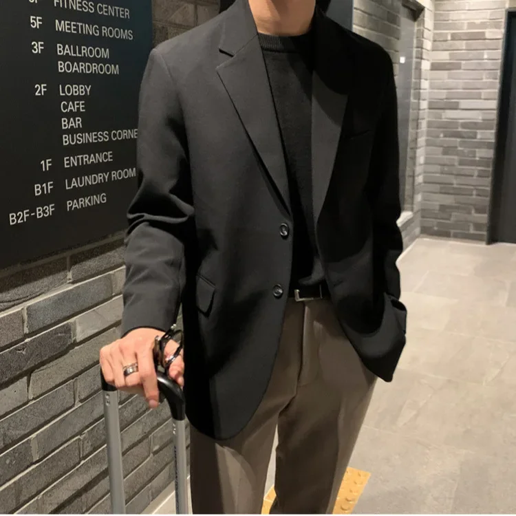 

Spring Men Blazer Jacket with A Sophisticated Korean Design Stylish and Versatile, Loose-fitting Black Single-breasted Suit