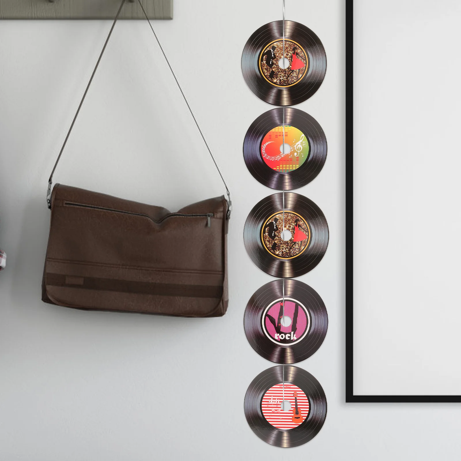 

16Pcs Black Vinyl Record Wall Decor Retro Aesthetic Room Decoration for Living Bedroom Bathroom Dining Meeting Space