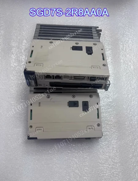 1pcs SGD7S-2R8AA0A Seven Series 400W Servo Drive Can Be Used Normally