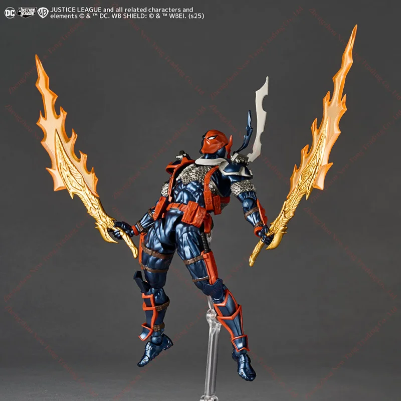 مجلة W KAIYODO Niesamowite Yamaguchi Revoltech Deathstroke Slade Wilson Wersja 1.5 Figurka Zabawkowy Model Present