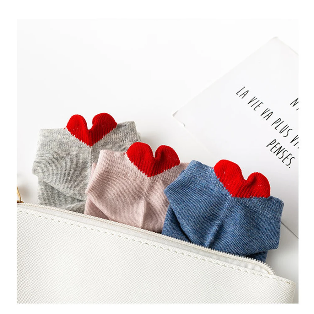 1 Pair Women Socks Cotton Summer New 3D Red Heart Cute Ankle Socks Black White Solid Lovely Socks