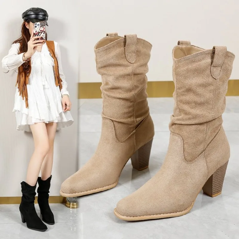 2026 Autumn/Winter New Style Vintage Slim-Fitting Thick-Topped Mid-Calf Boots for Women, Ruffled Layered Boots, Short Boots