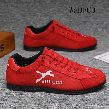 Zapatilla de deporte informal para hombre, zapato Retro de diseñador para correr, moda de cuero de microfibra, zapato plano transpirable, zapatos de conducción fáciles de combinar